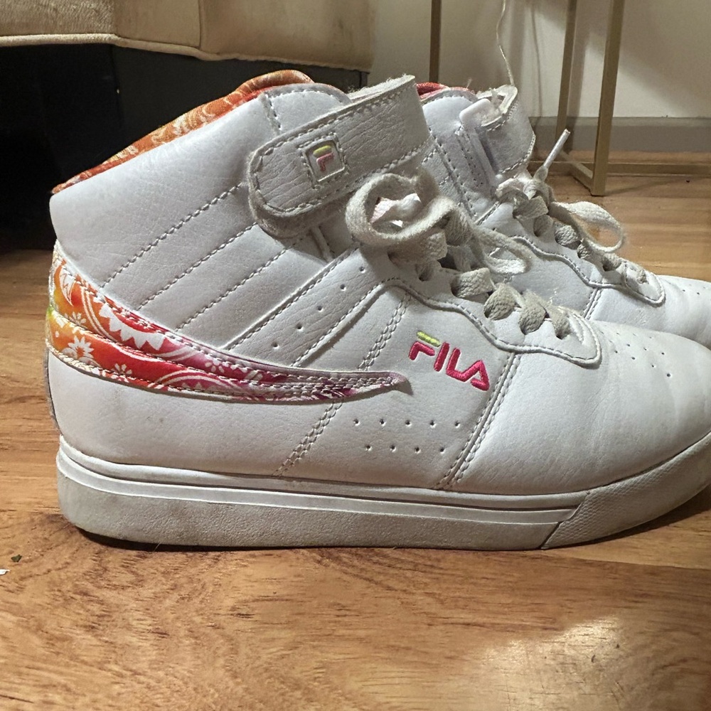 Girl’s Size 4 FILA High Tops